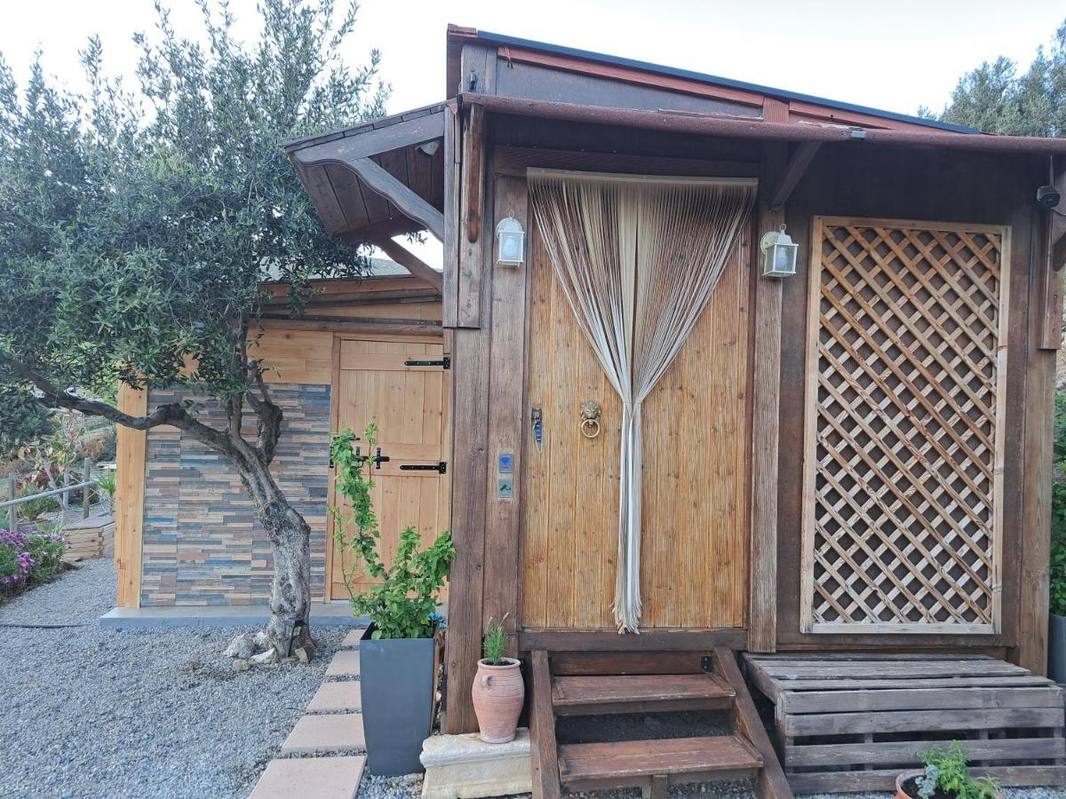 Гостевой дом Wooden House At The Mountain-Private Paranimfoi Экстерьер фото